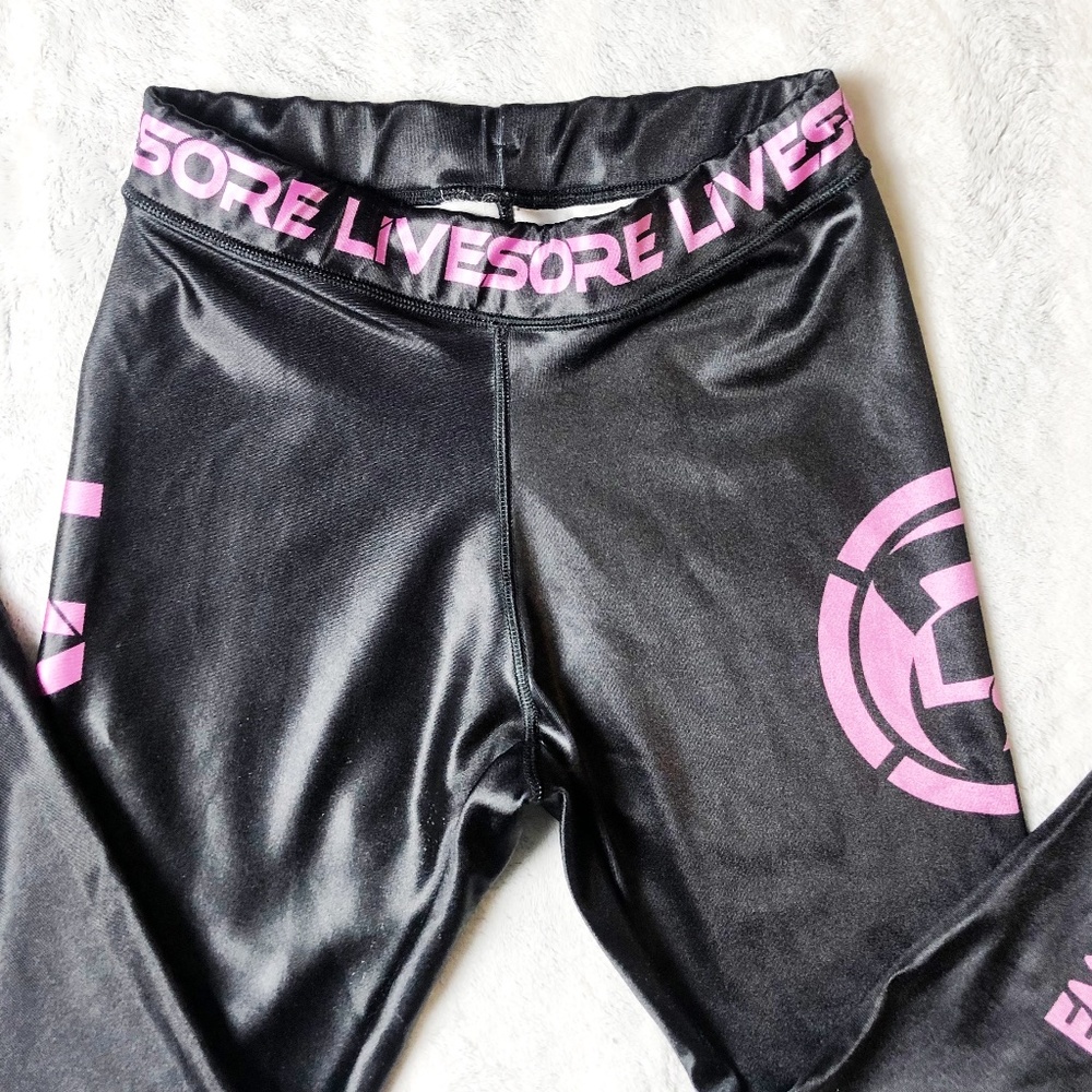 Livesore 'Embrace the Pain'  Leggings